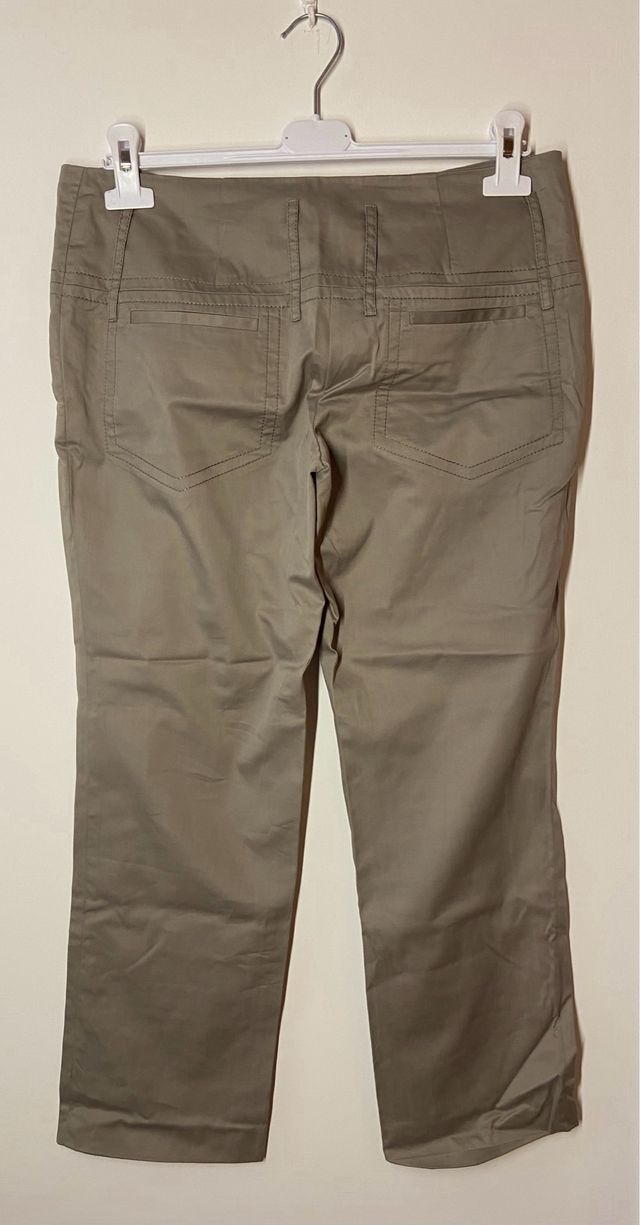 Pantaloni verdi oliva