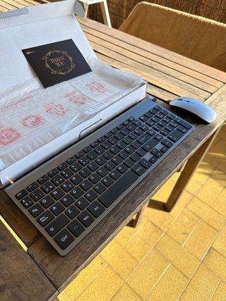 Teclado y Ratón Inalámbricos