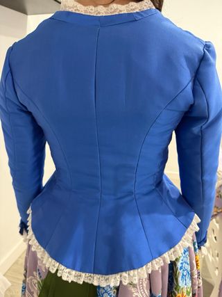 Traje de Fallera Lila Brocado Flores