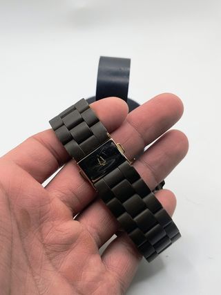 Reloj Bulova Cronógrafo Dorado y Negro