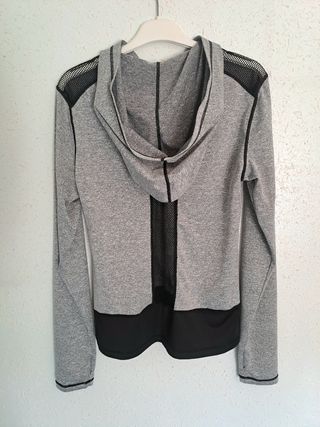 Lote Sudadera deportiva y mallas técnicas