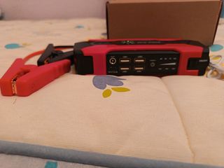 Arrancador de Coche Portátil