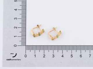 pendientes oro 18k con piedra con esmeralda