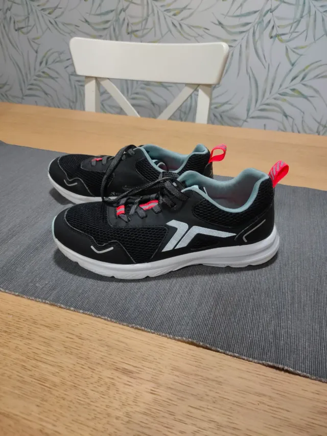 Zapatillas niño talla 38