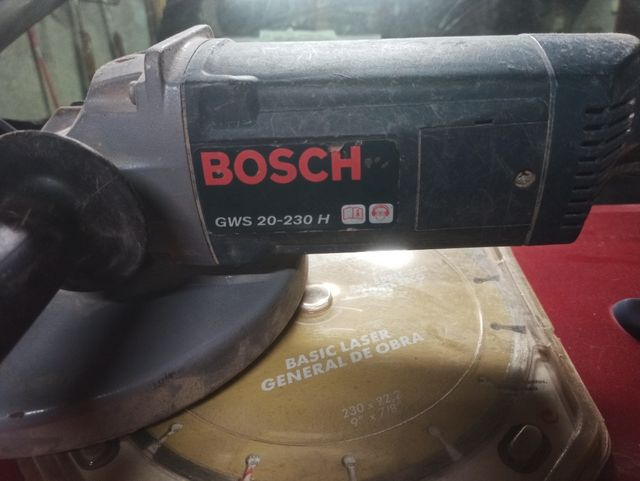 Amoladora Bosch GWS 20-230 H