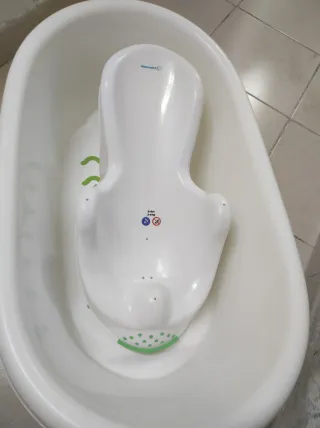 Bañera con adaptador para bebé