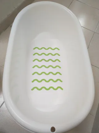 Bañera con adaptador para bebé