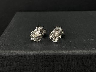 pendientes oro 18k con piedra