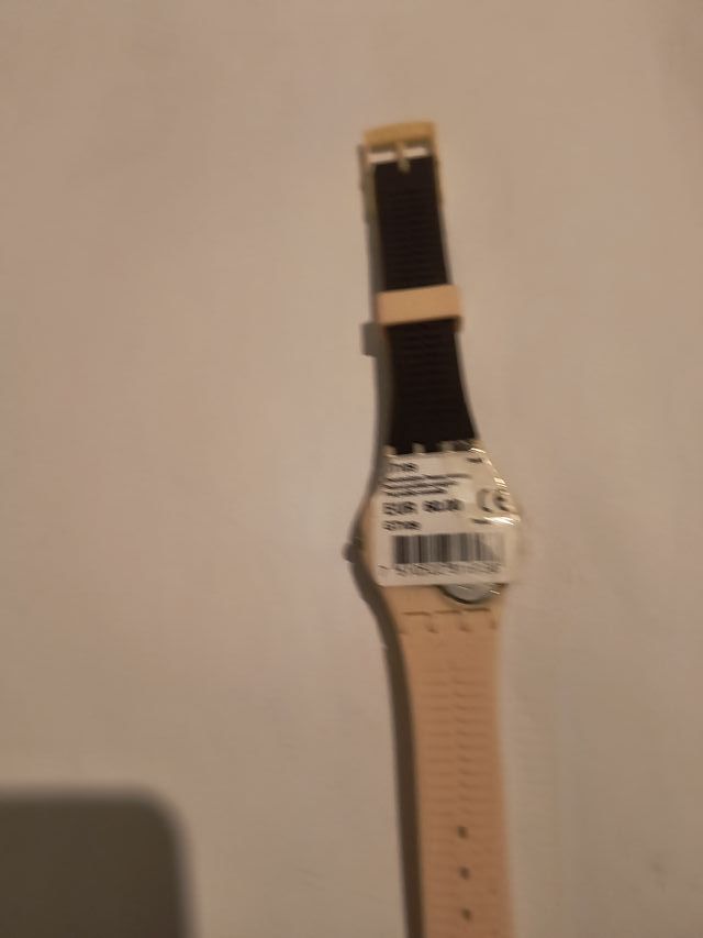 Reloj Swatch Mujer 33mm Pug