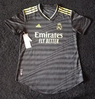 Camiseta Real Madrid Champions 22/23 Adidas Negra 