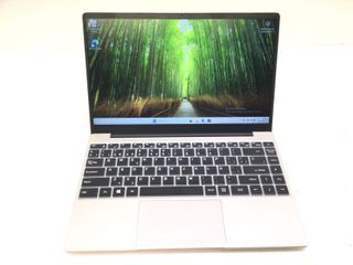 pc portatil bvate b7