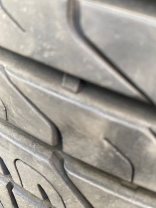Llantas Seat Ibiza 15 pulgadas con gomas al 80% 