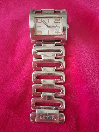 Reloj Lotus Mujer Plata y Blanco