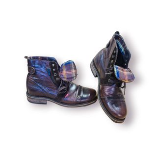 Botas Levi's® Pele Castanha - Tam 40