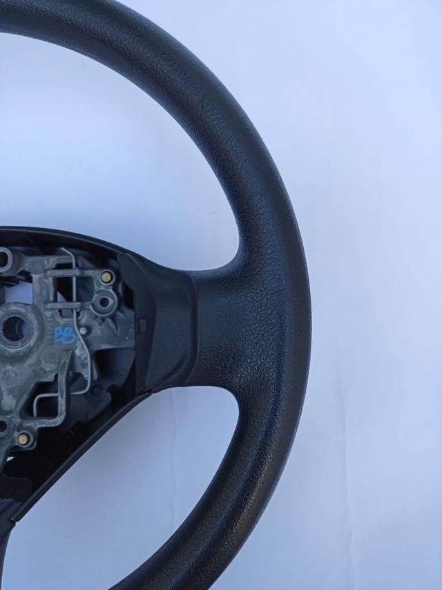 Volante Peugeot Partner  (2008 - 2018)