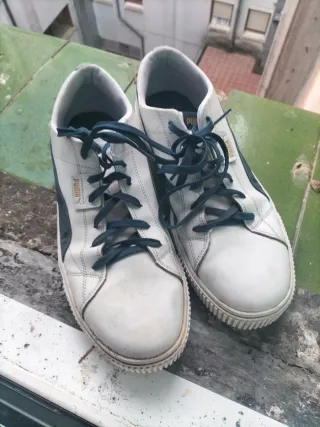 Zapatillas Puma Blancas y Azules