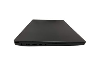 pc portatil lenovo 82qy