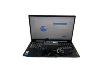 pc portatil lenovo 82qy