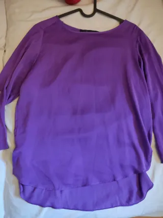 Blusa morada talla S