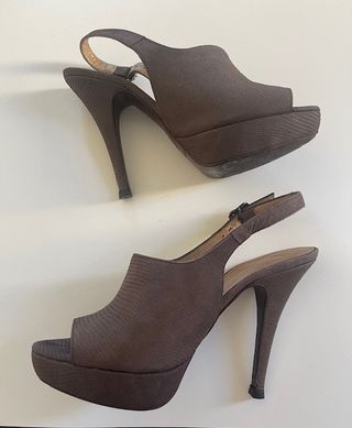 Zapatos tacón Massimo Dutti destalonados marrones