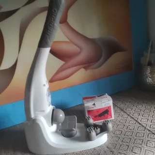 Masajeador deportivo con accesorios