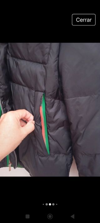 Chaquetón de plumas negro