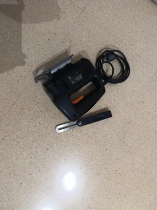 Sierra de calar Black&Decker