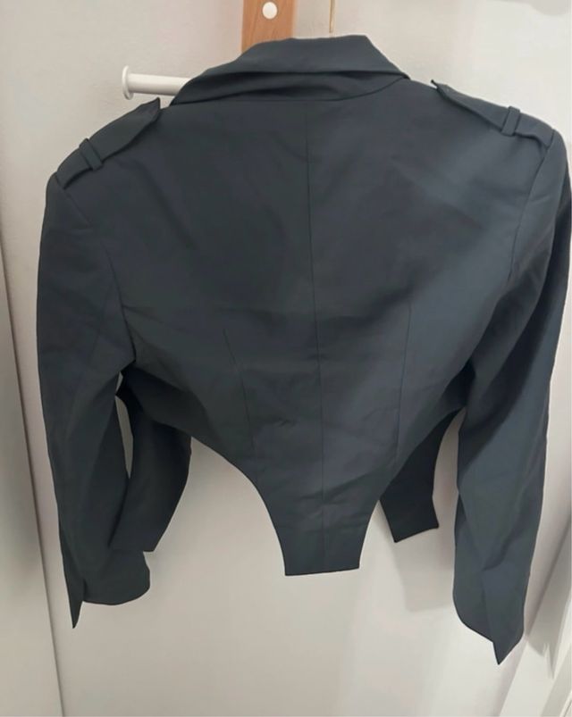 Blazer crop gris Bershka S