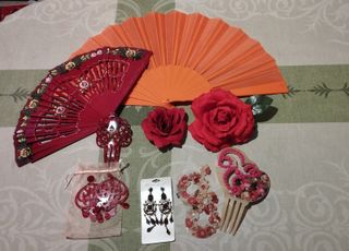 Lote Flamenco: Abanicos y Flores