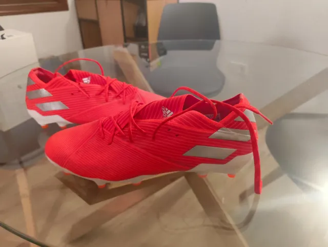 Adidas Nemesis 19.1 Talla 45
Edición limitada