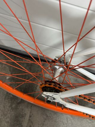 Bicicleta Fixie Blanca Naranja
