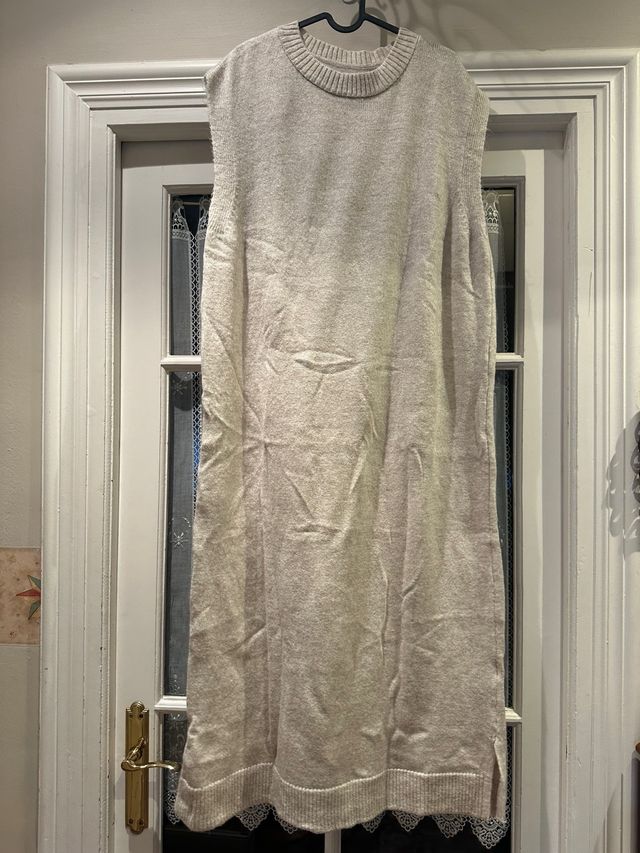 Vestido de punto beige