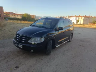 SsangYong Rodius 2007