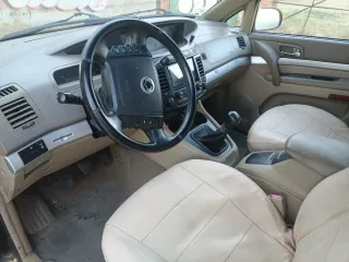 SsangYong Rodius 2007