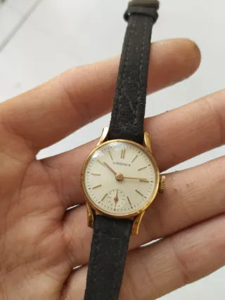 3 relojes.... 2 no Funcionan y 1 funcionando