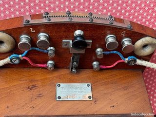 Teléfono antiguo 1895 placa vibrante