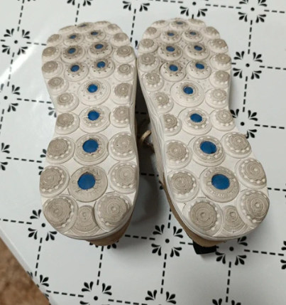 Scarpe Geox Sherica beige e bianche