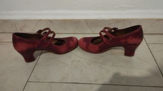 Zapatos de Flamenco Rojos