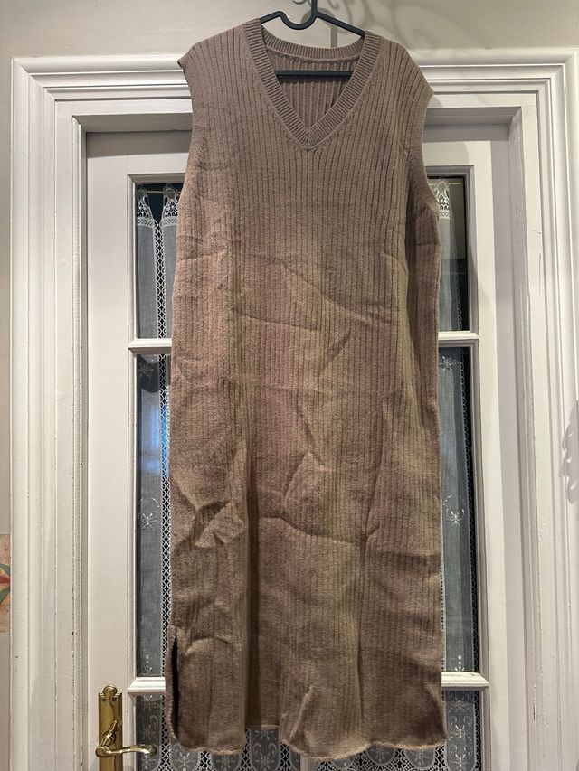 Vestido de punto marrón 