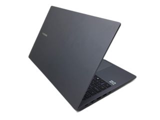 pc portatil samsung 750xgk
