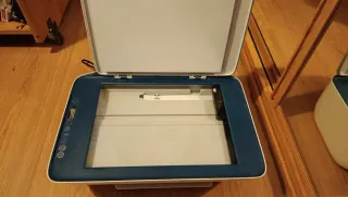 Impresora HP Blanca y Azul