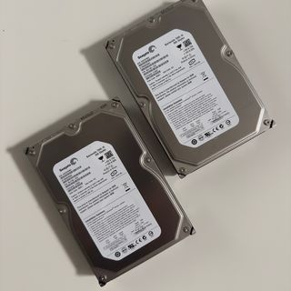 2x HDD SEAGATE Barracuda 500Gb SATA 7200 rpm