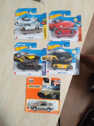 Confezione da 5 auto Hot Wheels e Matchbox per PS4