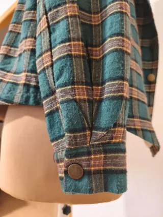 Chaqueta cuadros capucha borreguito