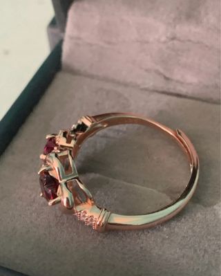 Anillo Corazón Granate y Rodolita