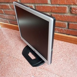 Monitor Ordenador TFT 17 Plata/Negra