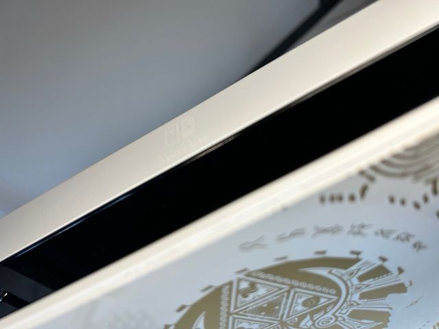 Base Nintendo Switch OLED Zelda Tears of the Kingd