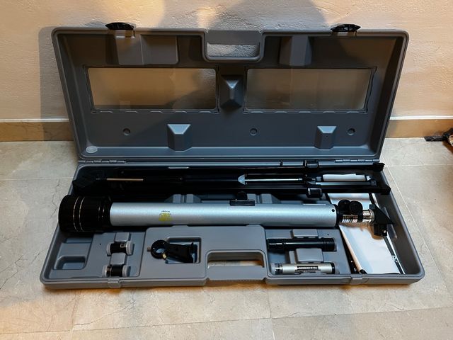 Telescopio con trípode y accesorios para niños