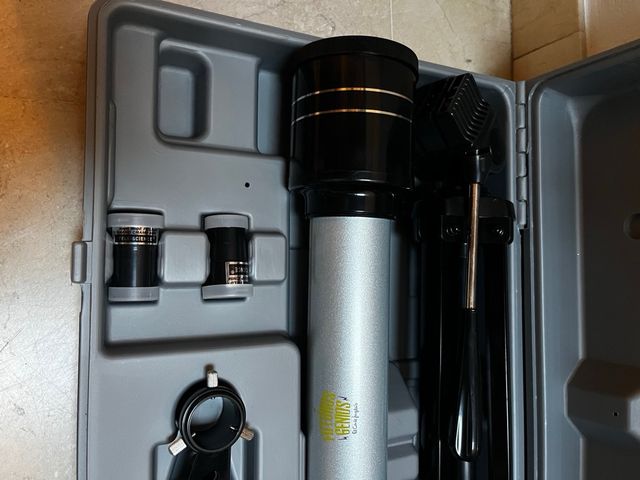 Telescopio con trípode y accesorios para niños