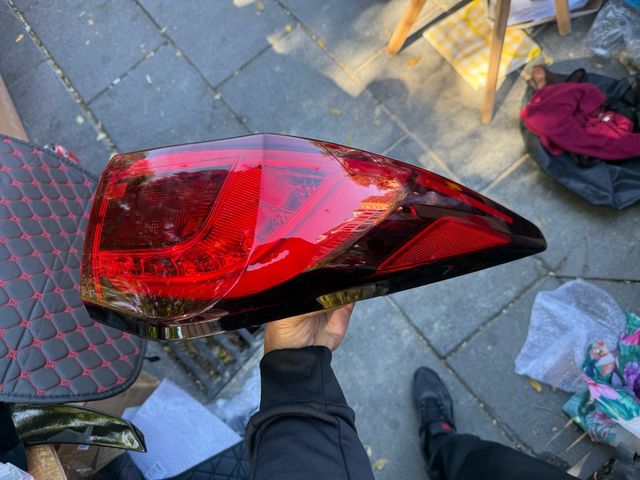 Infinity Qx60  Piloto trasero derecho